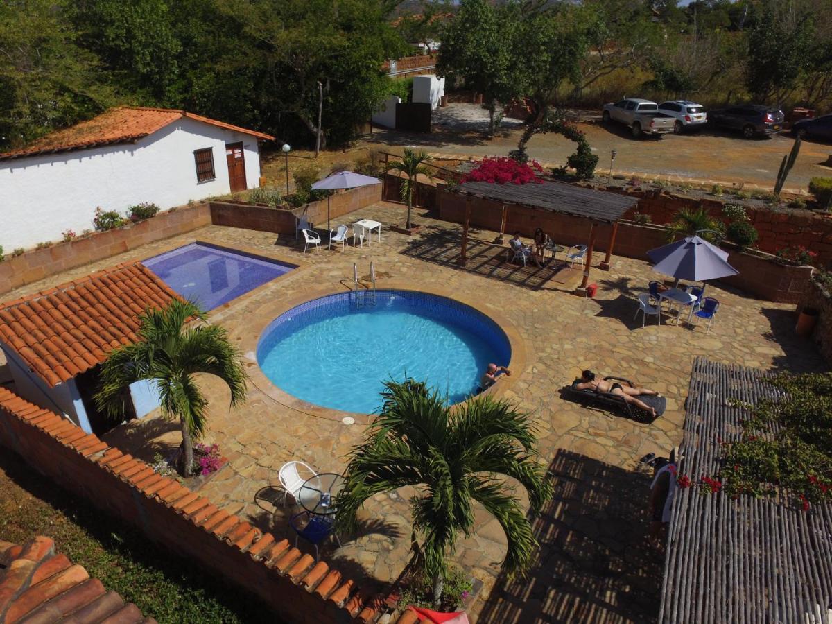 Hotel Santos De Piedra - Maranatha บาริชารา ภายนอก รูปภาพ