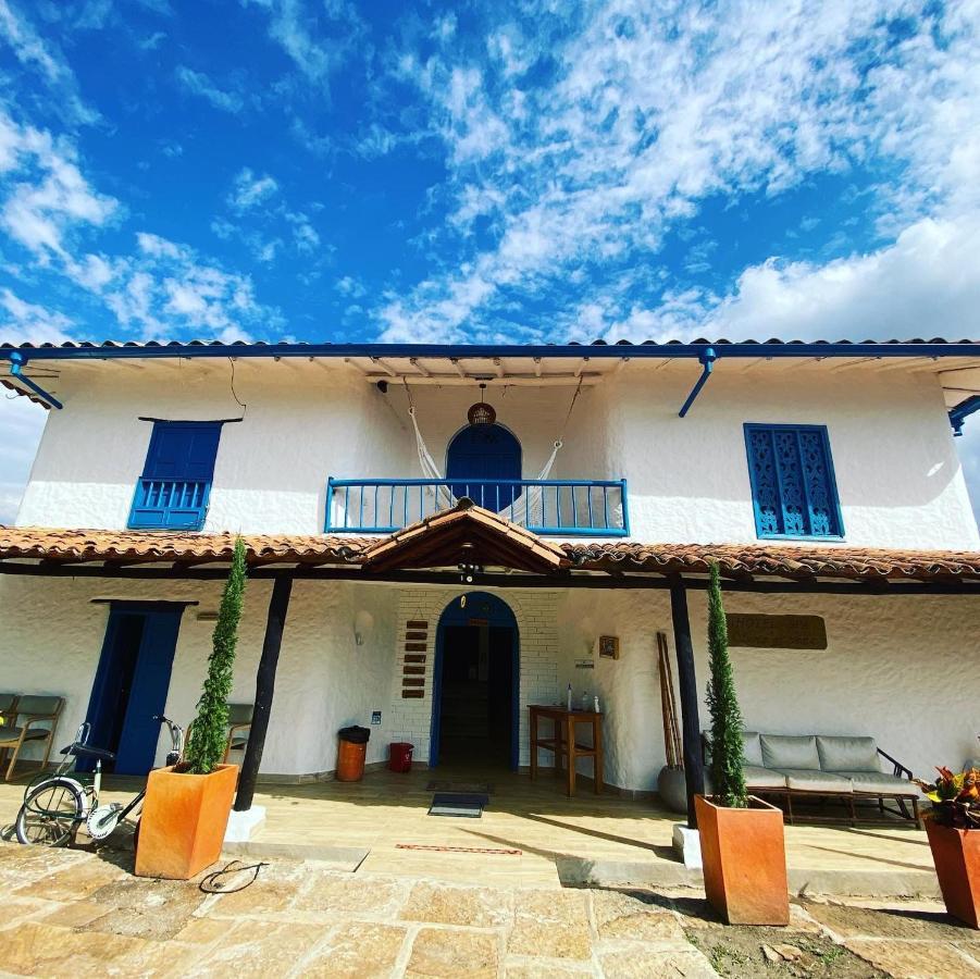 Hotel Santos De Piedra - Maranatha บาริชารา ภายนอก รูปภาพ